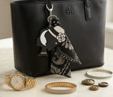 Acrylic Heart Compact Mirror with Silk Ribbon Keychain – Portable Travel Mirror – Lightweight Bag Charm Makeup Mirror for Women & Girls, Perfect for Backpacks, Purses & Daily Use💖🎀