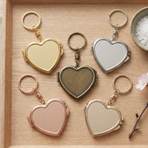 Mini Heart Shaped Compact Mirror with Keychain, Portable Double Sided Makeup Mirror, Electroplated Metal Pocket Mirror for Women, Girls, Travel and Daily Use