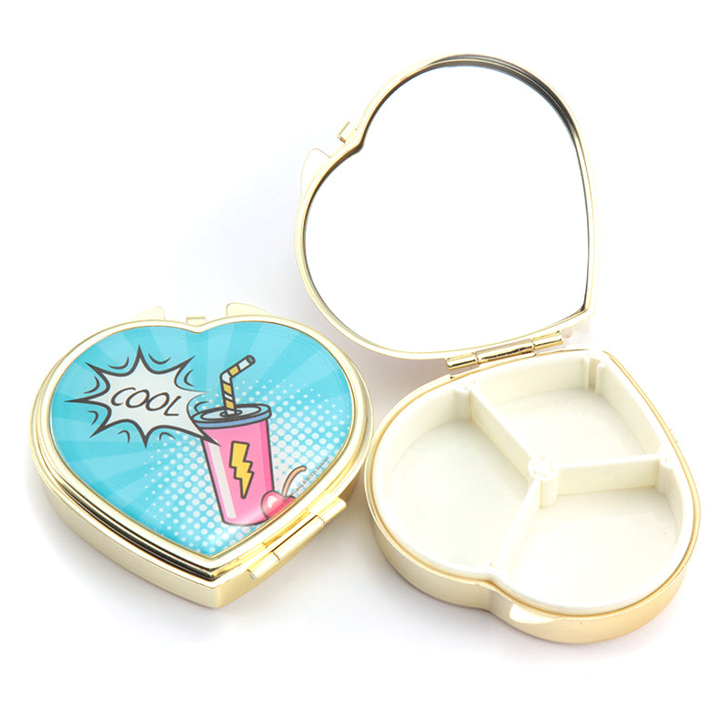 Heart-Shaped Gold Plated Pill Box with Mirror, Cute Cartoon Print Portable Pill Organizer, 3-Compartment Eco-Friendly Pill Case with 95% High Reflectivity Mirror for Purse/Travel, Gift for Women & Girls