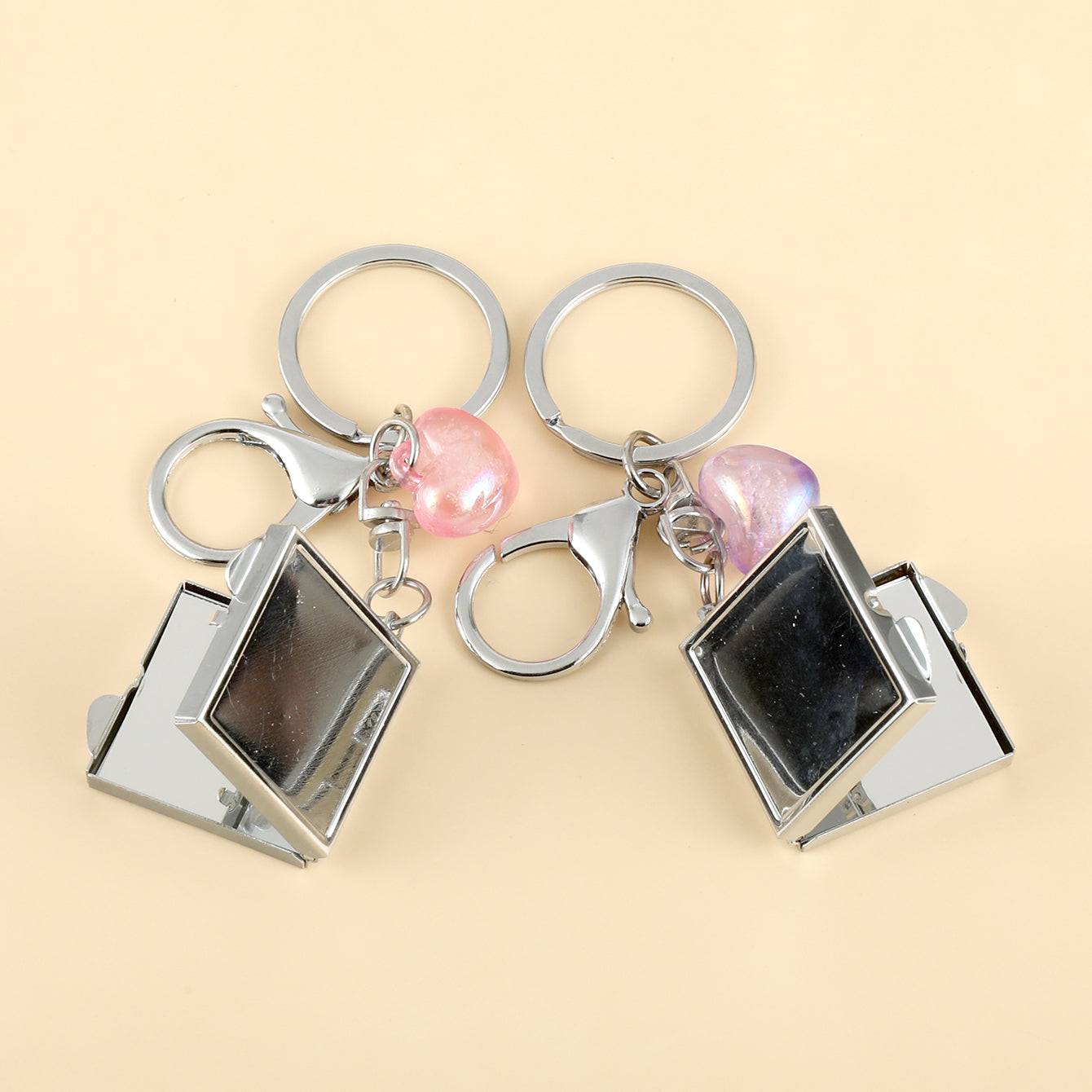 1PC Square Keychain Makeup Mirror Double Side Compact Mirror 2X Magnification The Glue Drop Letter Pattern Is Small And Easy To Carry Suitable As A Gift For Mother Sister And Daughter It Is Easy To Carry And Use At Home Or On The Go