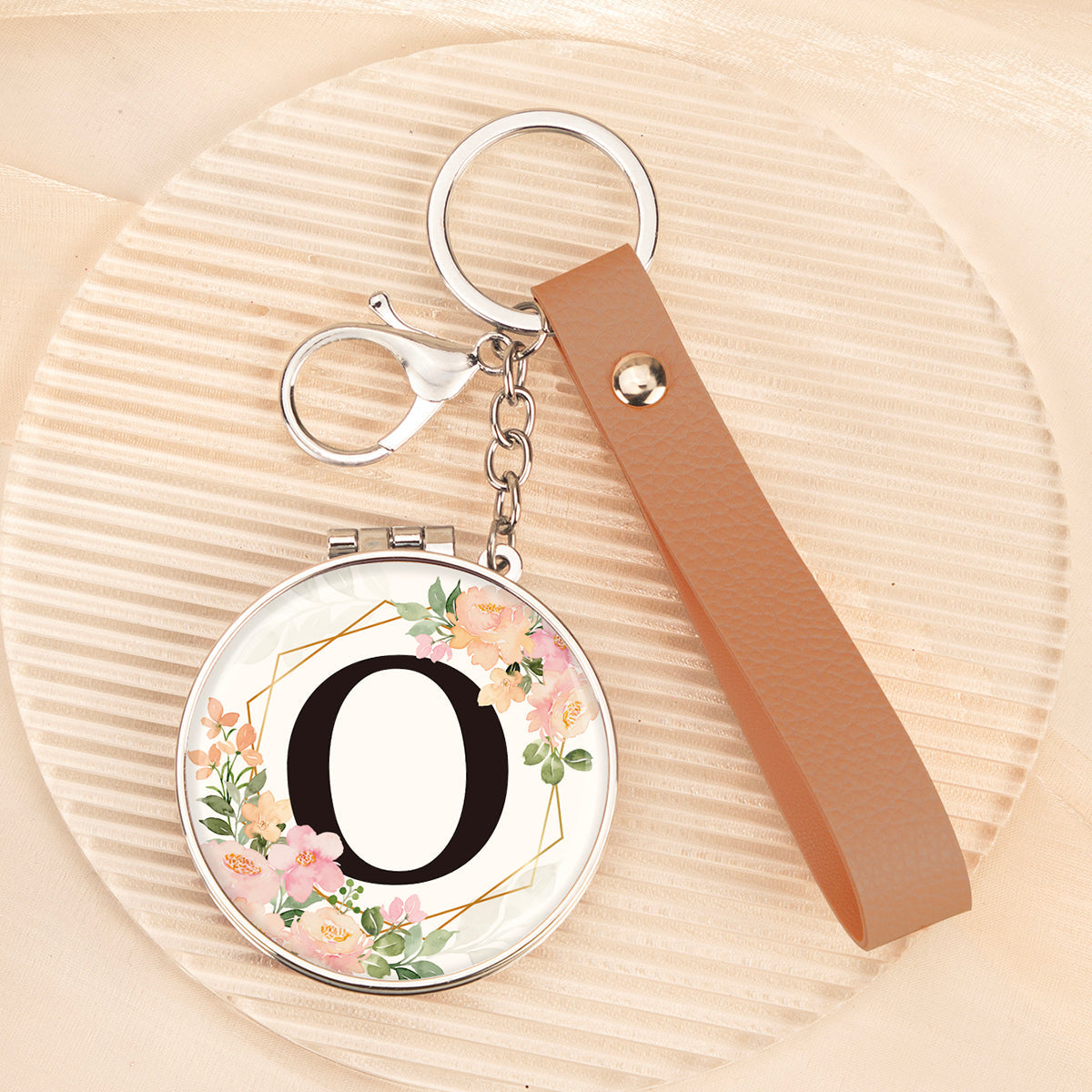 Floral initial letter O mirror keychain, original real product image