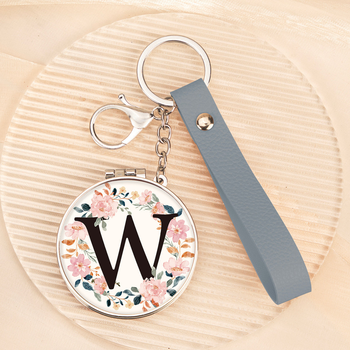 Floral initial letter W mirror keychain, original real product image