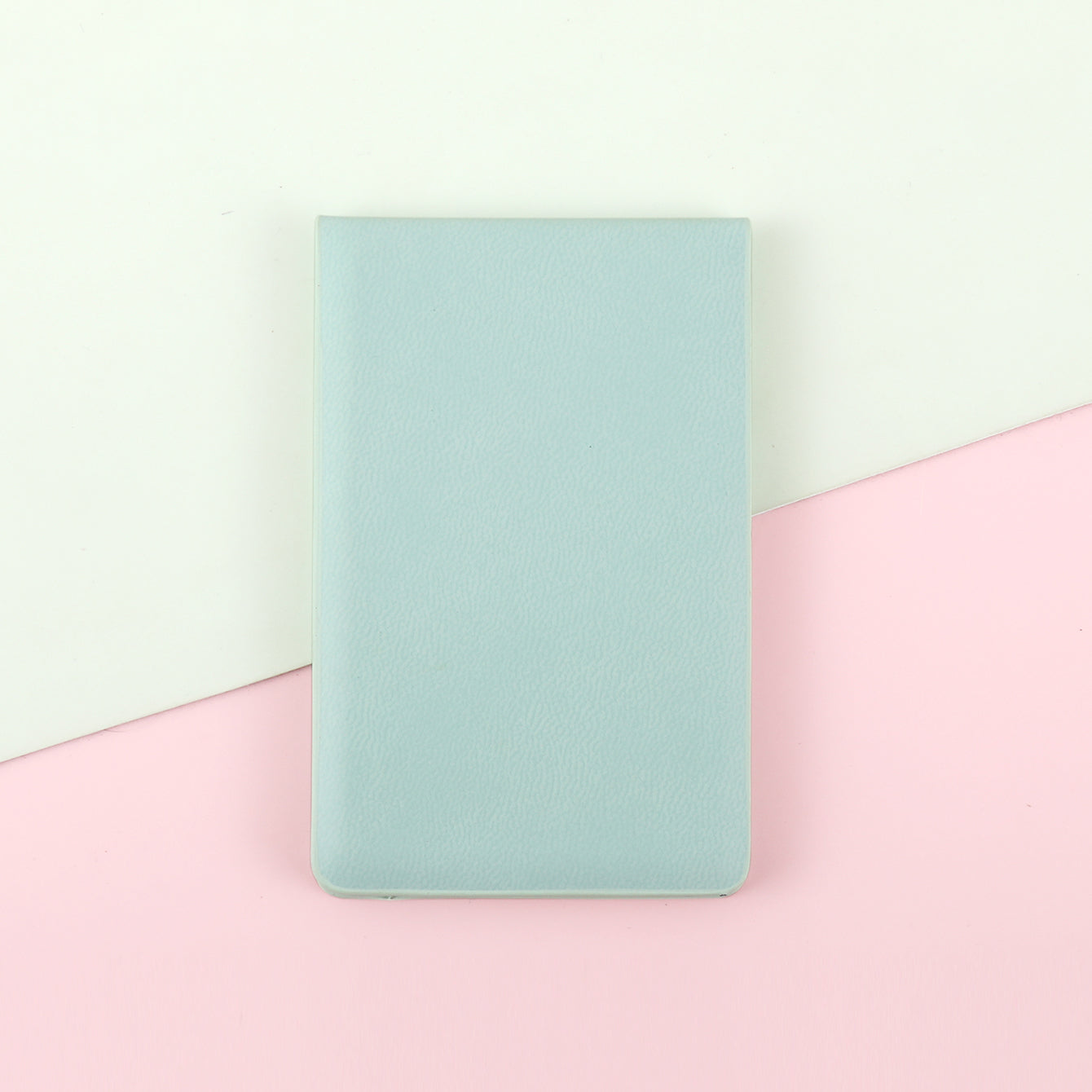 1 PC Stainless Steel Single-sided Makeup Mirror PU Leather Shell Can Be Placed Elegant Design With Clear Reflection Suitable As Gift For Mother Sister Girlfriend Perfect for Home Travel and Daily Use