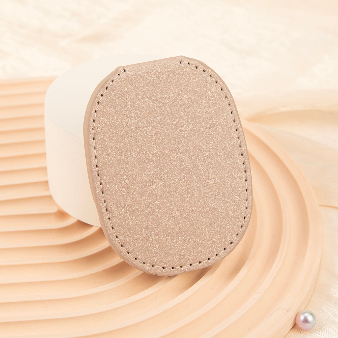 1 PC Foldable Round Corner Square Leather Makeup Mirror High-Quality Durable Compact Design Perfect For Precision Makeup Ideal Gift For Mother Sister Friend Suitable For Home Office Travel